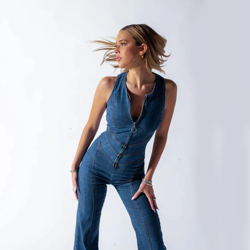 Roxanne Denim Jumpsuit met hartvormige uitsnede en flatterende pasvorm