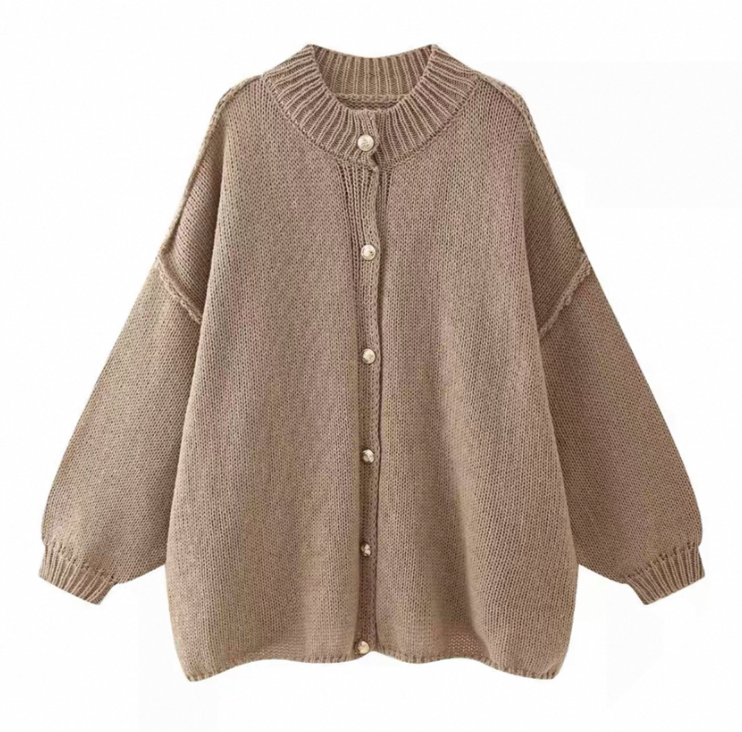 OVERSIZE PULLOVER MIT KNOPF