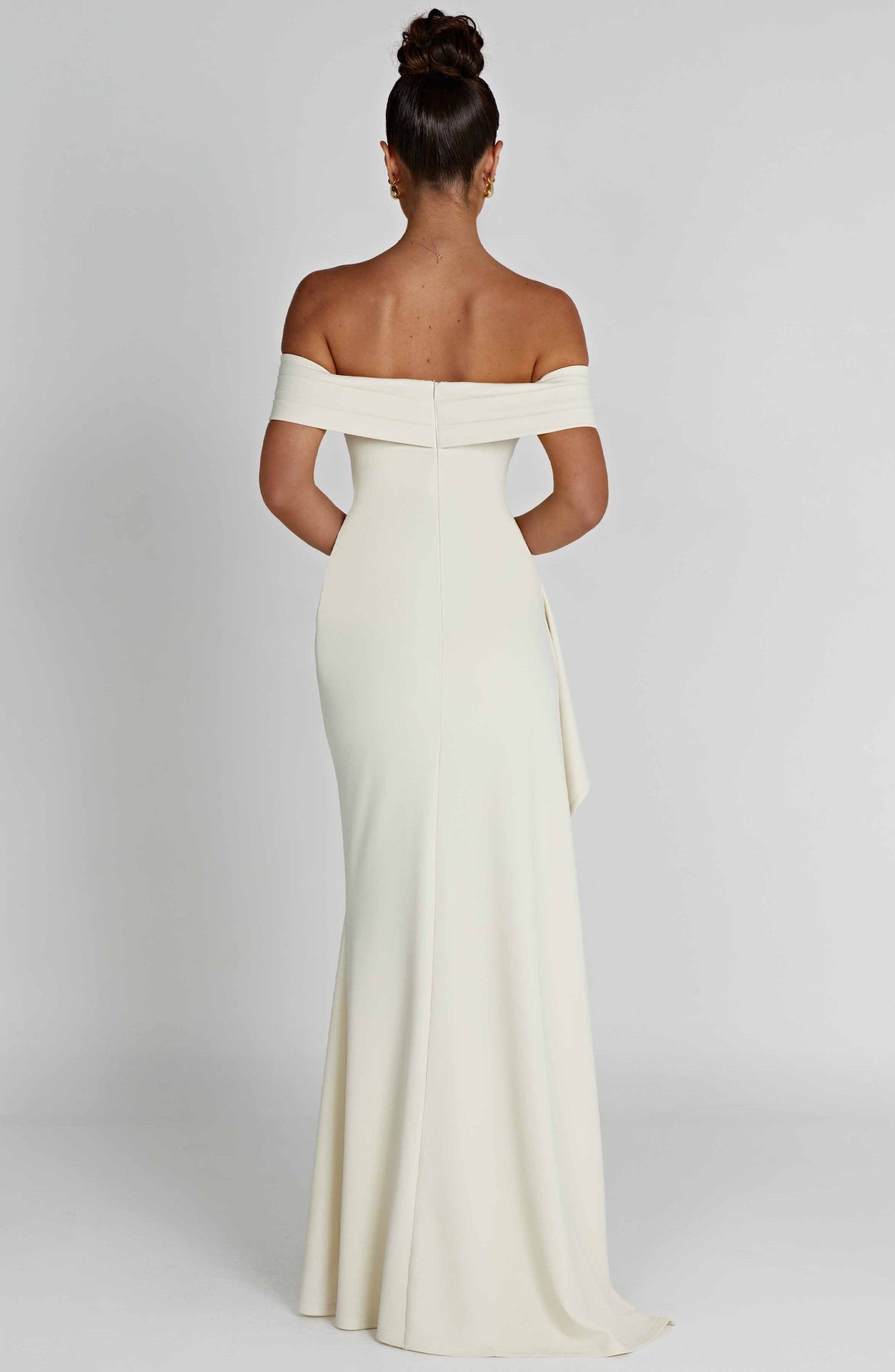 LIVIA – Pink Whispers Maxi Dress