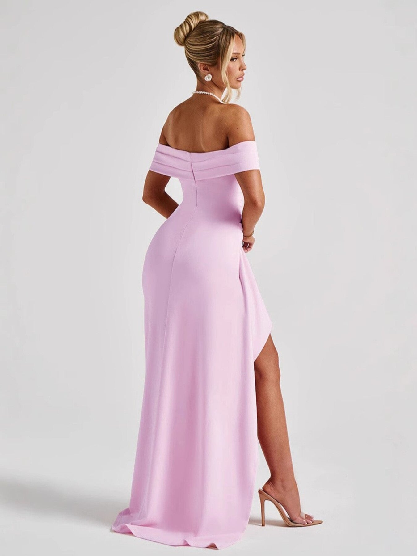 LIVIA – Pink Whispers Maxi Dress