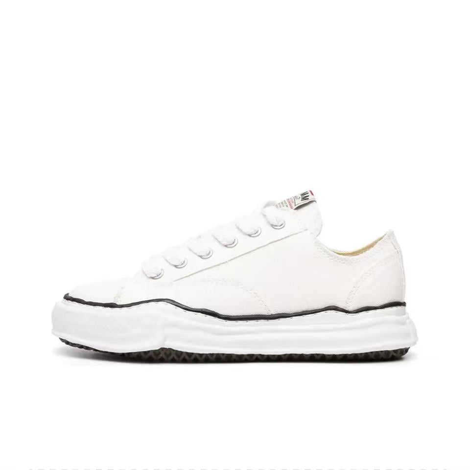 VIRALER SPRING SNEAKER