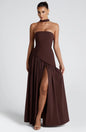 Isabella – Pastellgelbes Kleid mit zartem Halsschleier