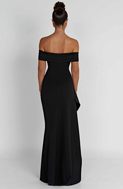 LIVIA – Pink Whispers Maxi Dress