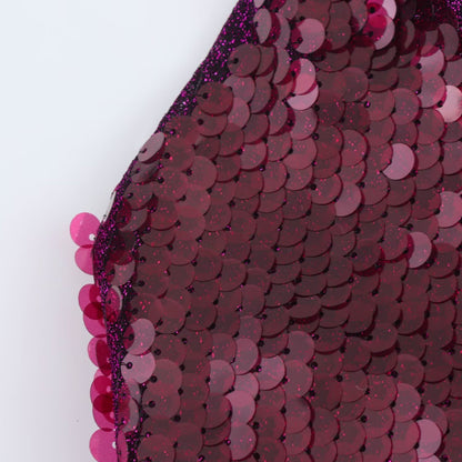 BORDEAUXFARBENES PAILETTEN-HALTERNECK-KLEID