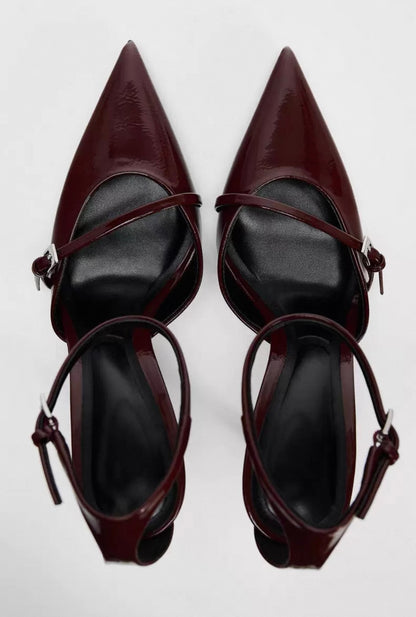 HIGH HEEL MIT SCHNALLE